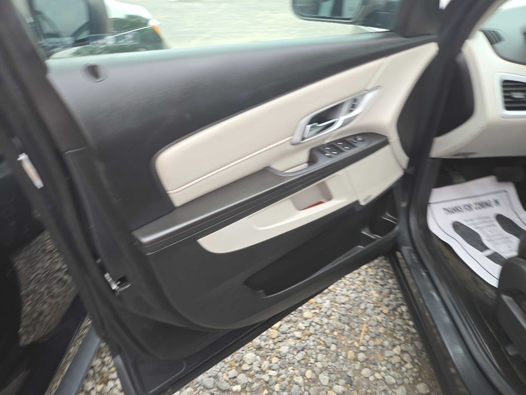 2017 GMC Terrain Image 12