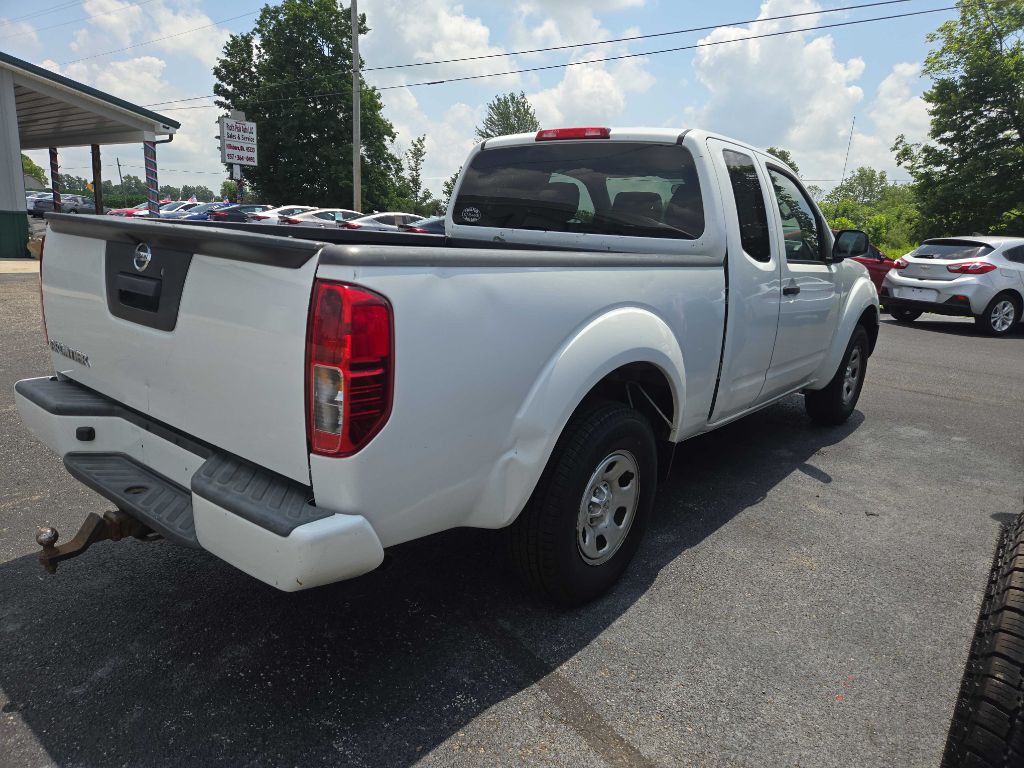 2019 Nissan Frontier Image 2