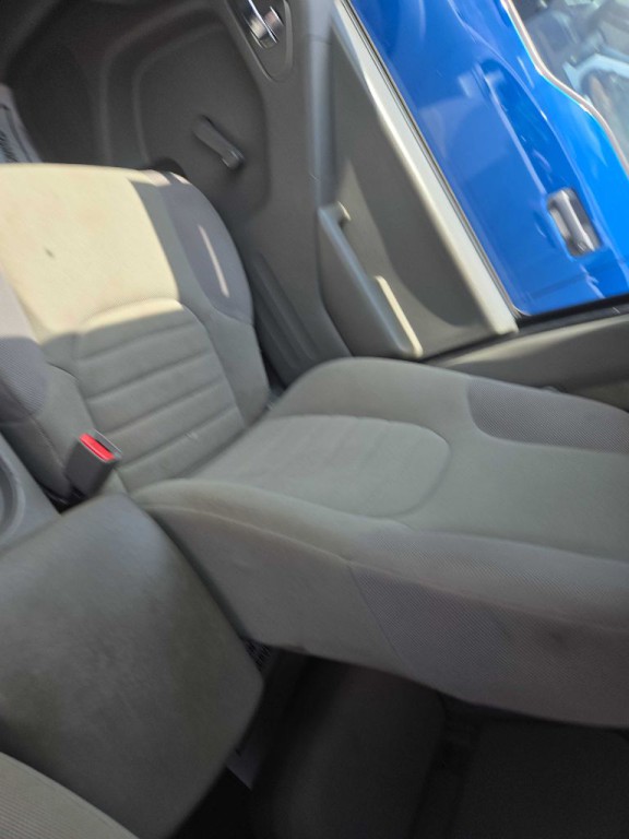 2019 Nissan Frontier Image 9