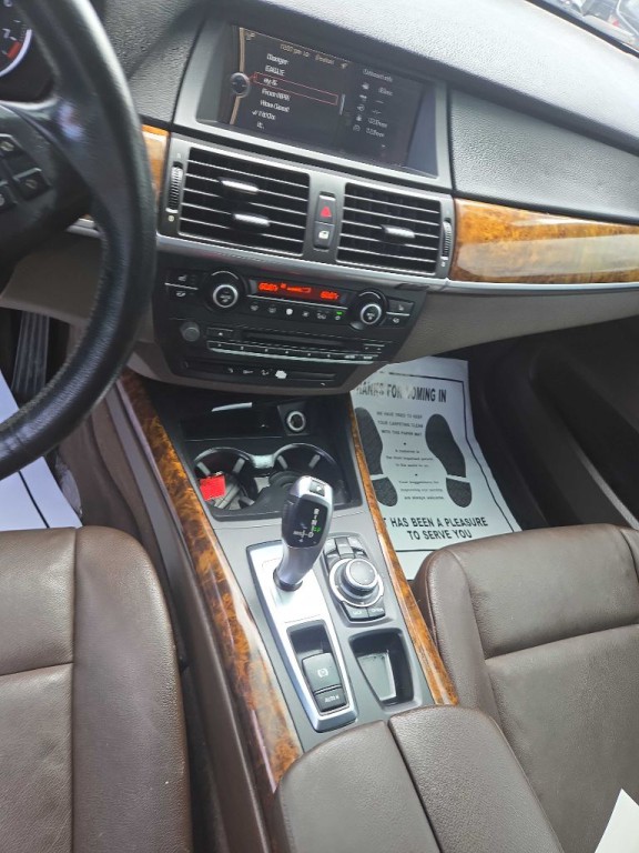 2012 BMW X5 Image 10