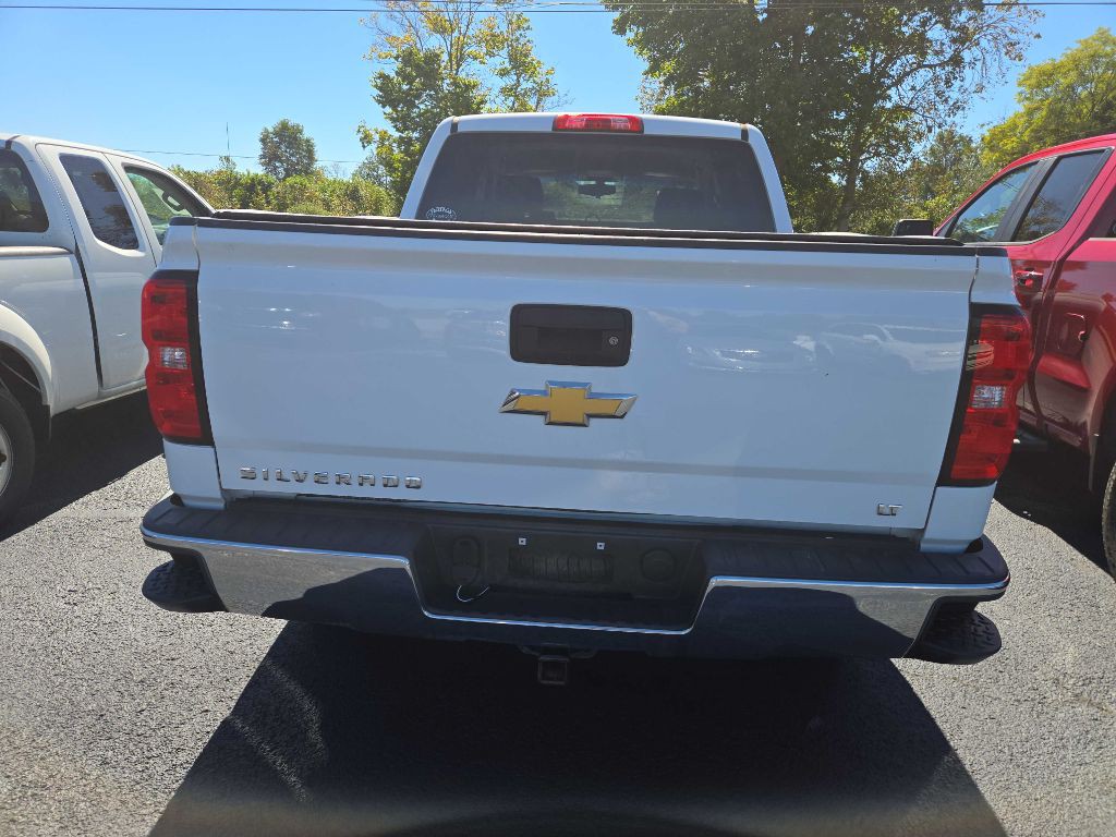 2018 Chevrolet Silverado 1500 Image 2