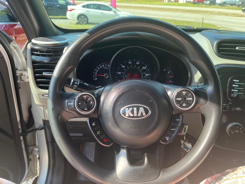 2015 Kia Soul Image 6