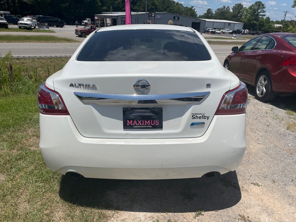 2013 Nissan Altima Image 3