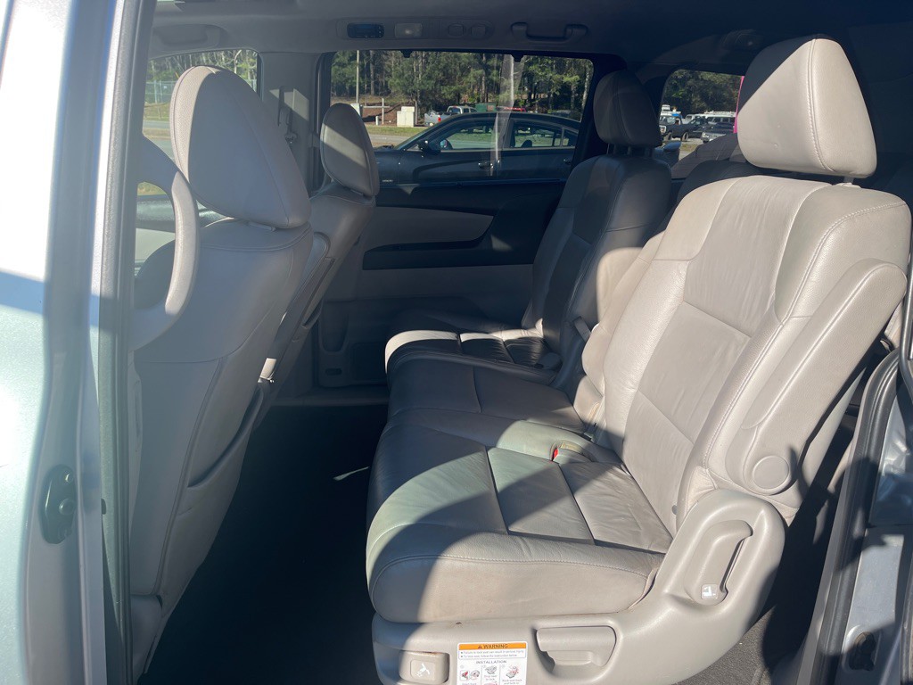2011 Honda Odyssey Image 13