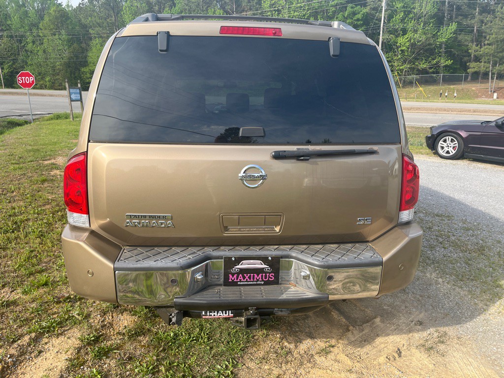 2004 Nissan Armada Image 4