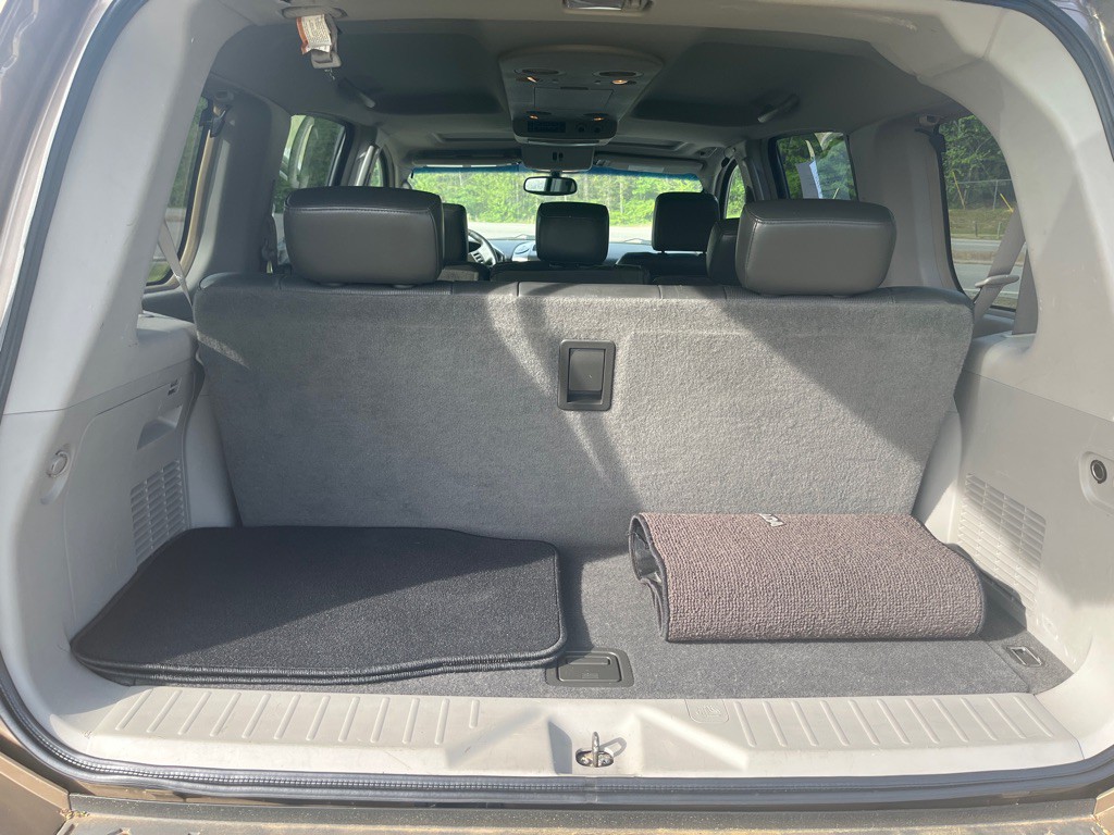 2004 Nissan Armada Image 5