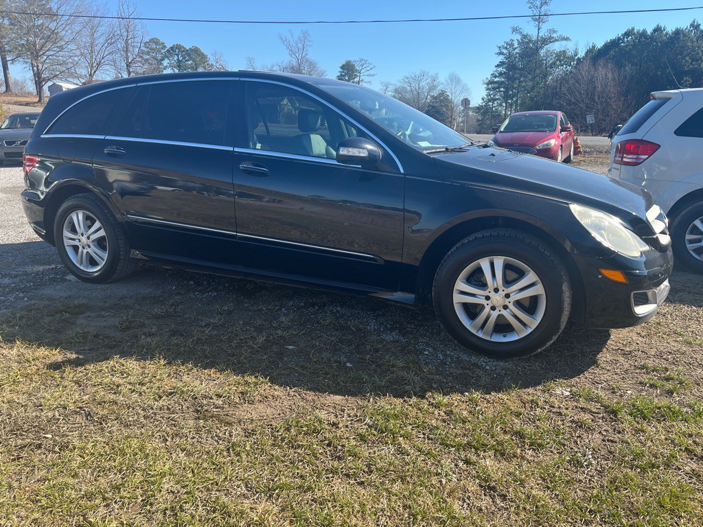 2008 Mercedes-Benz R-Class Image 2