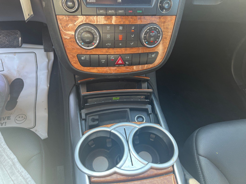 2008 Mercedes-Benz R-Class Image 11