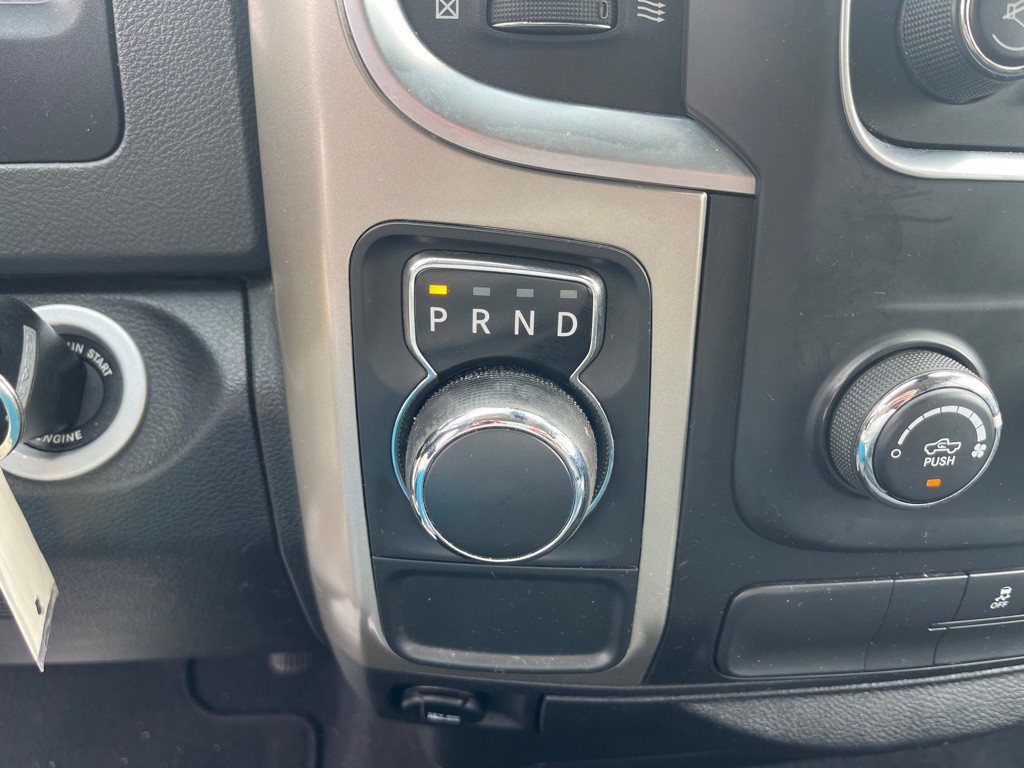 2014 RAM 1500 Image 11