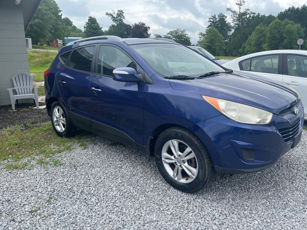2012 Hyundai Tucson Image 2