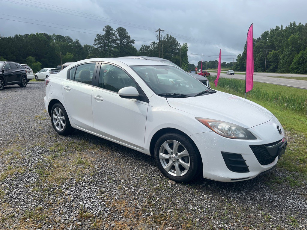 2010 Mazda Mazda3 Image 2
