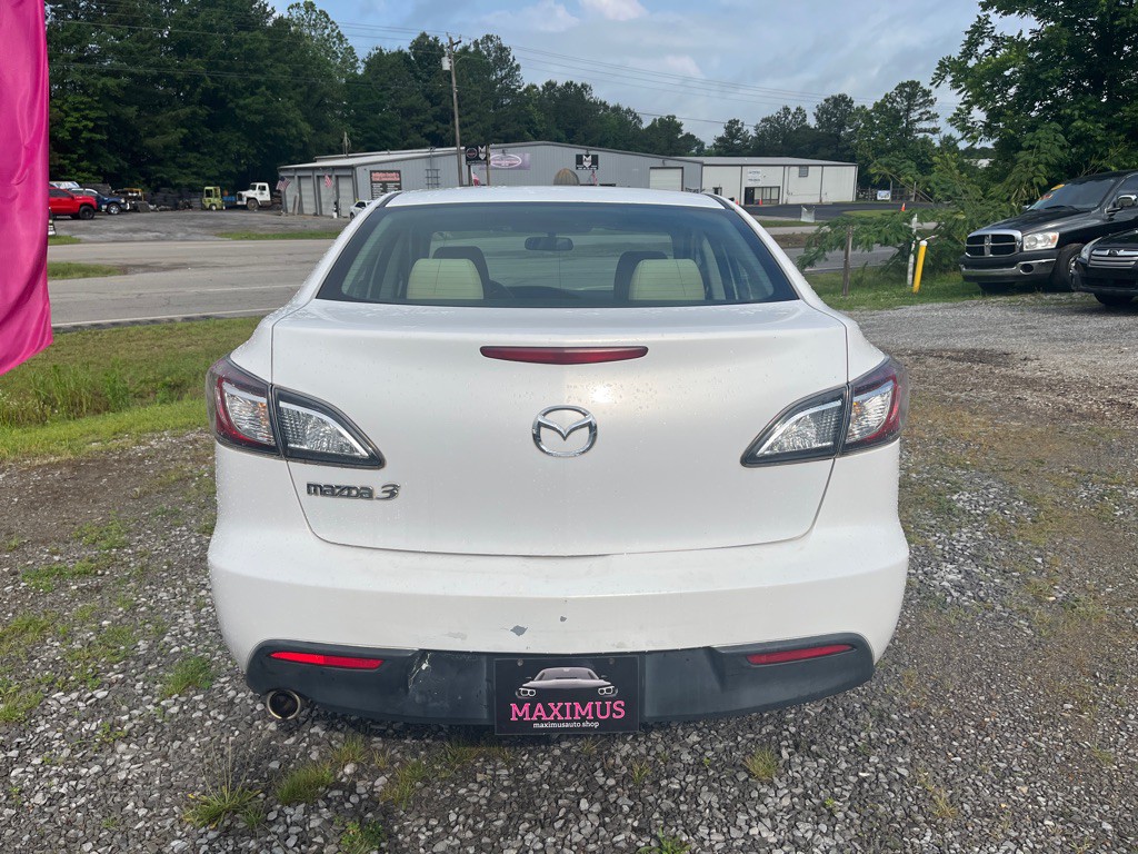 2010 Mazda Mazda3 Image 4