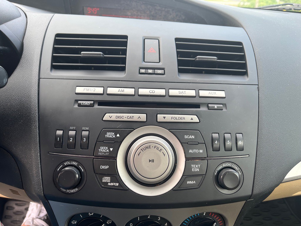 2010 Mazda Mazda3 Image 7