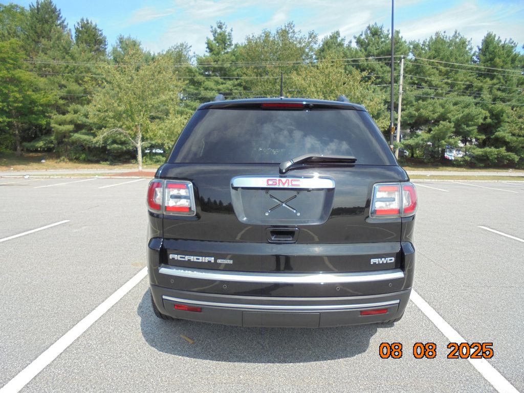 2017 GMC Acadia Image 5