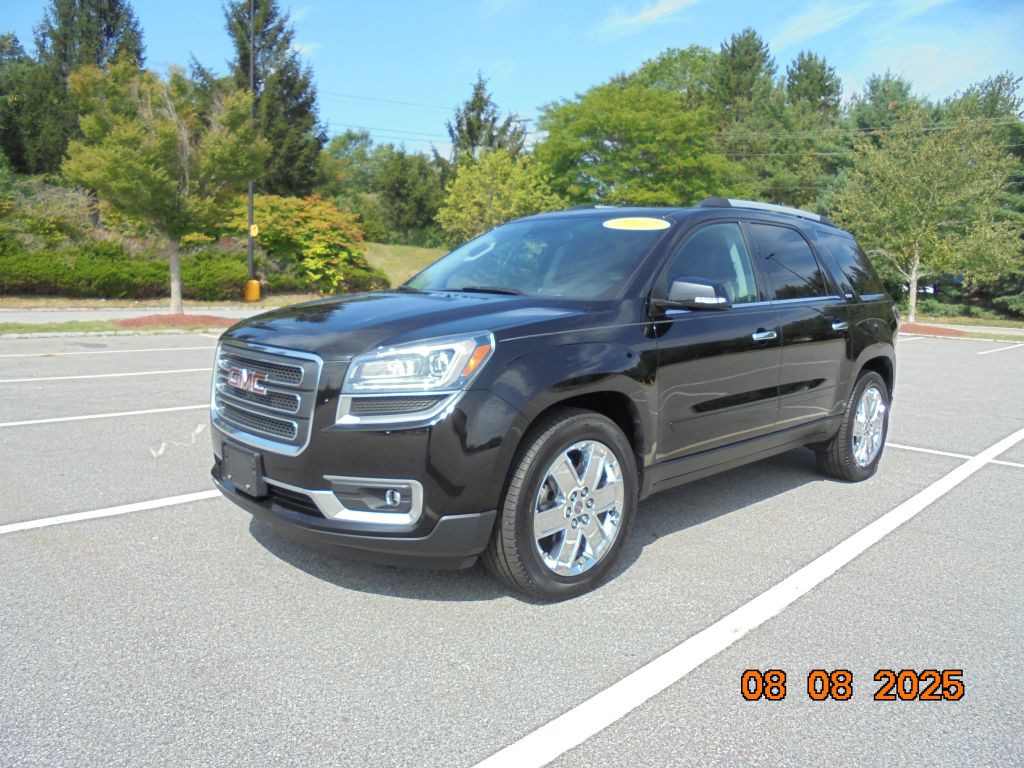 2017 GMC Acadia Image 8