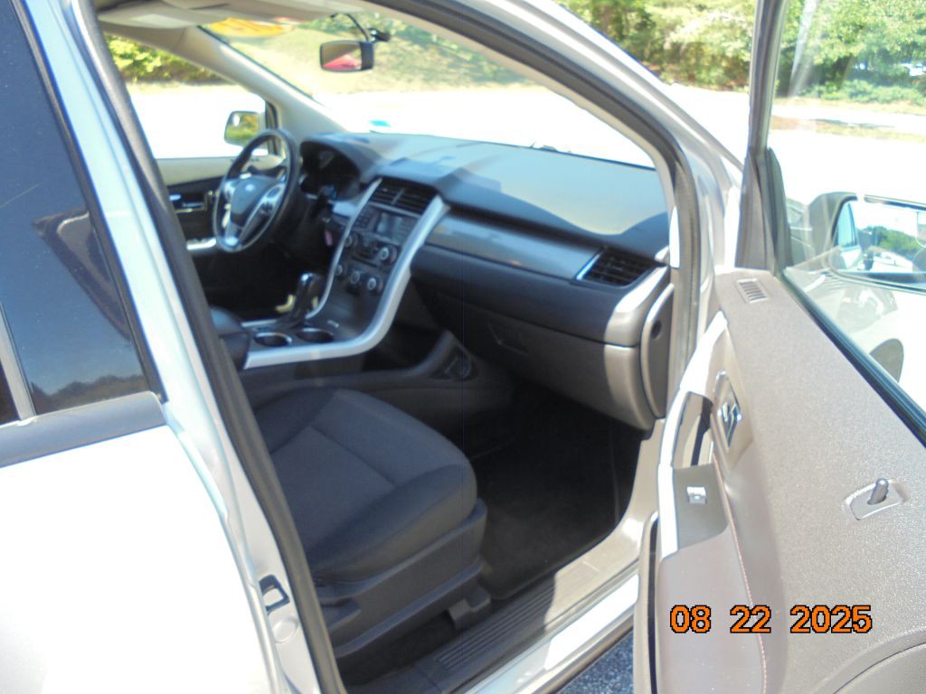 2014 Ford Edge Image 12
