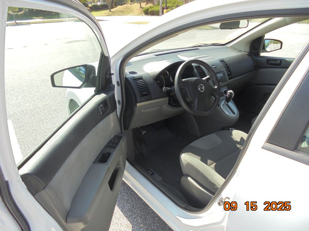 2007 Nissan Sentra Image 9