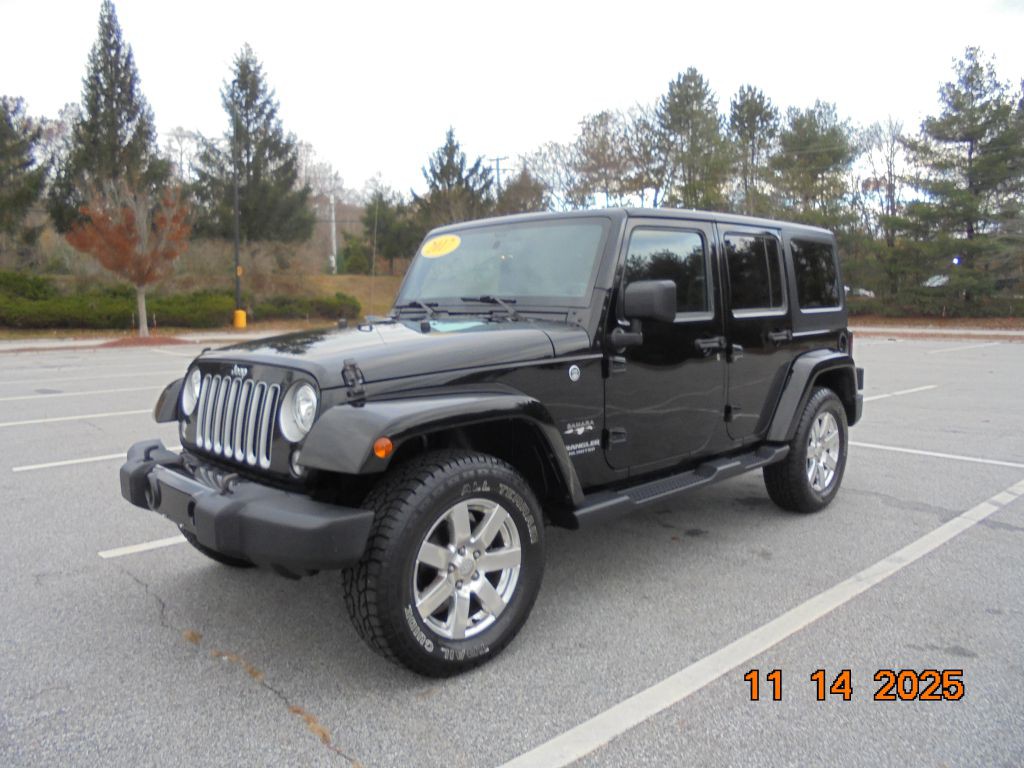 2017 Jeep Wrangler Unlimited Image 2