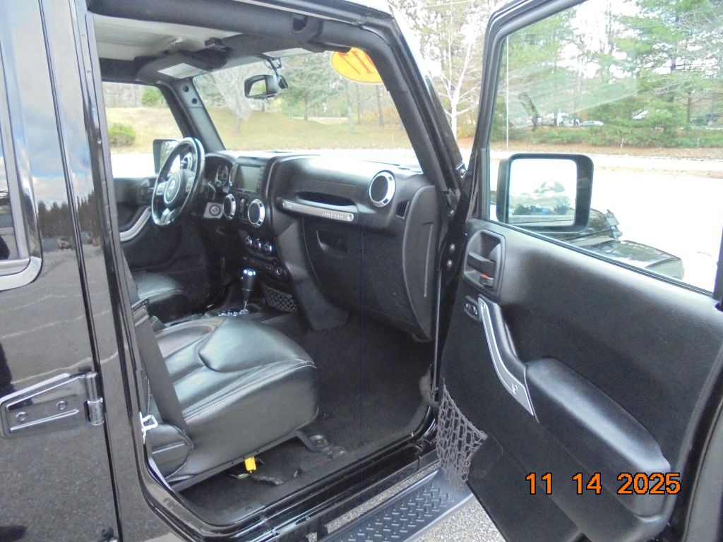 2017 Jeep Wrangler Unlimited Image 12