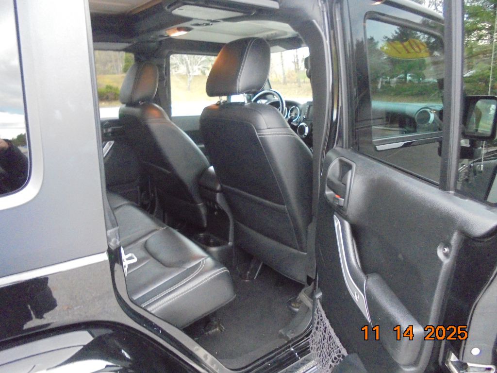 2017 Jeep Wrangler Unlimited Image 13