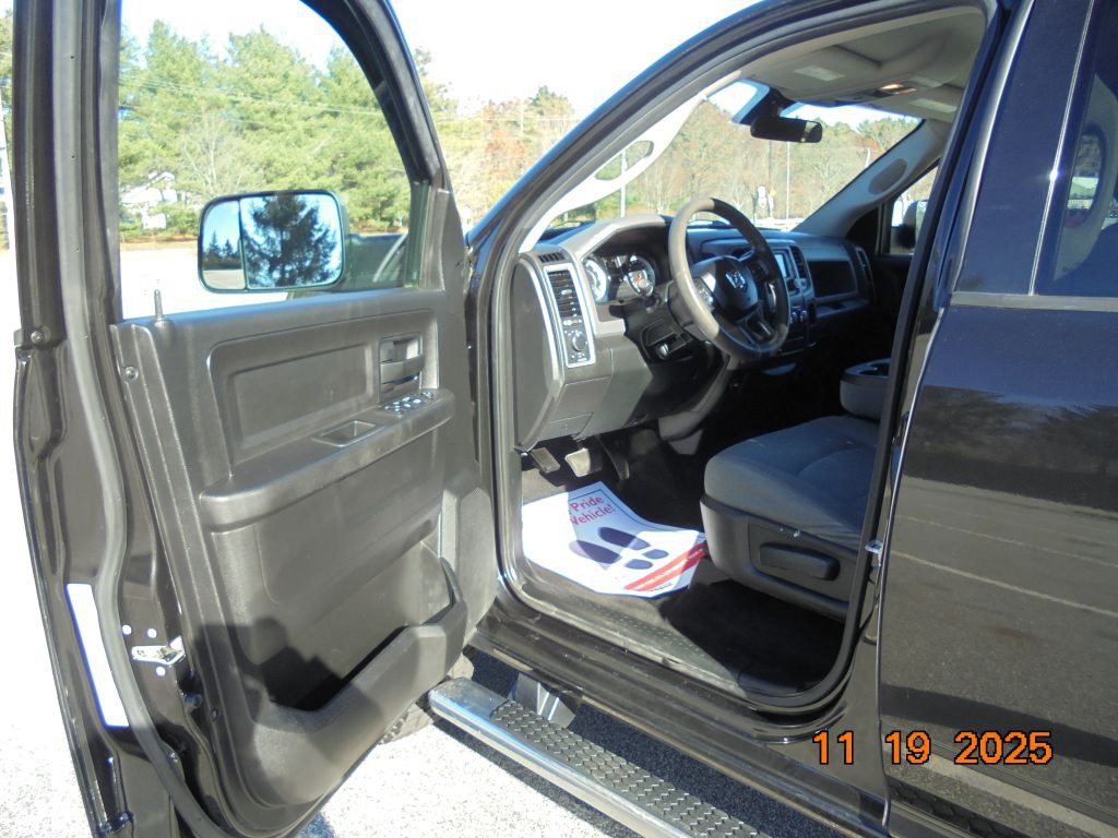 2018 RAM 2500 Image 9