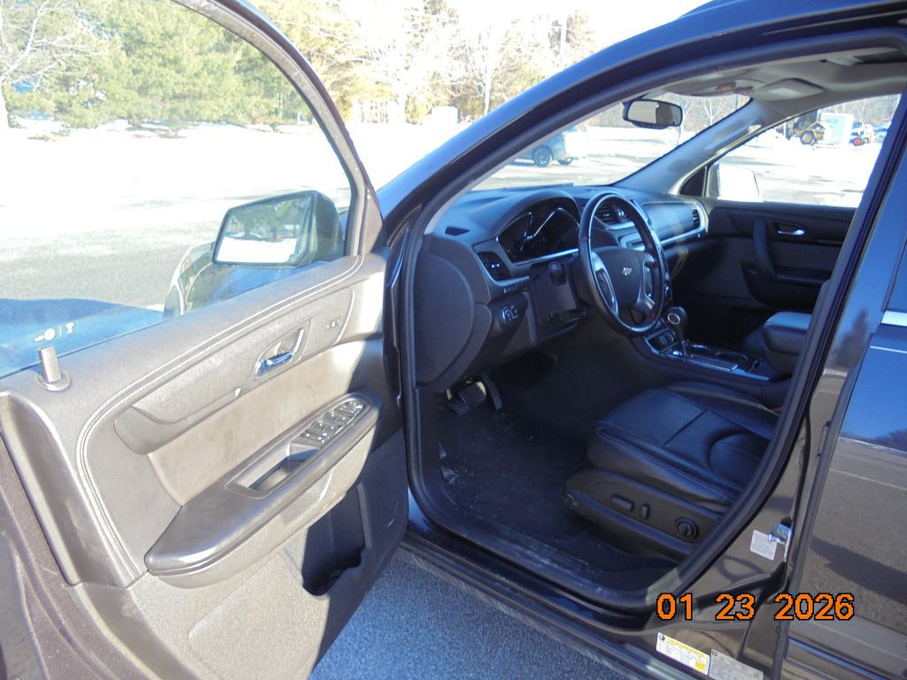 2017 Chevrolet Traverse Image 9