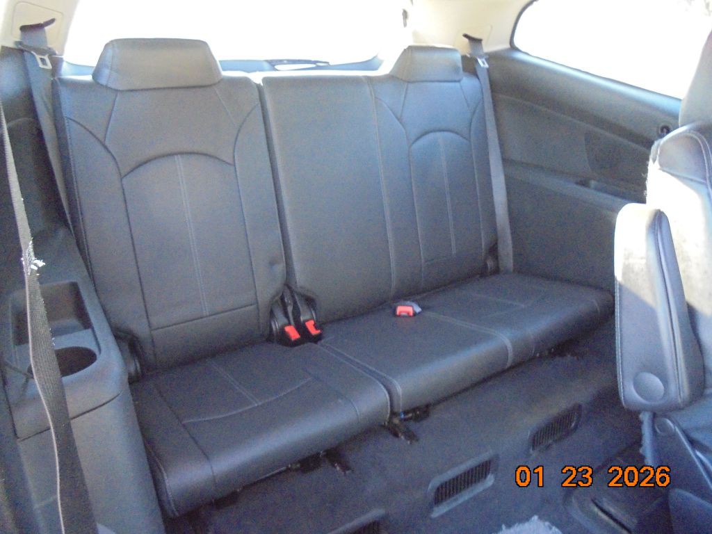 2017 Chevrolet Traverse Image 15