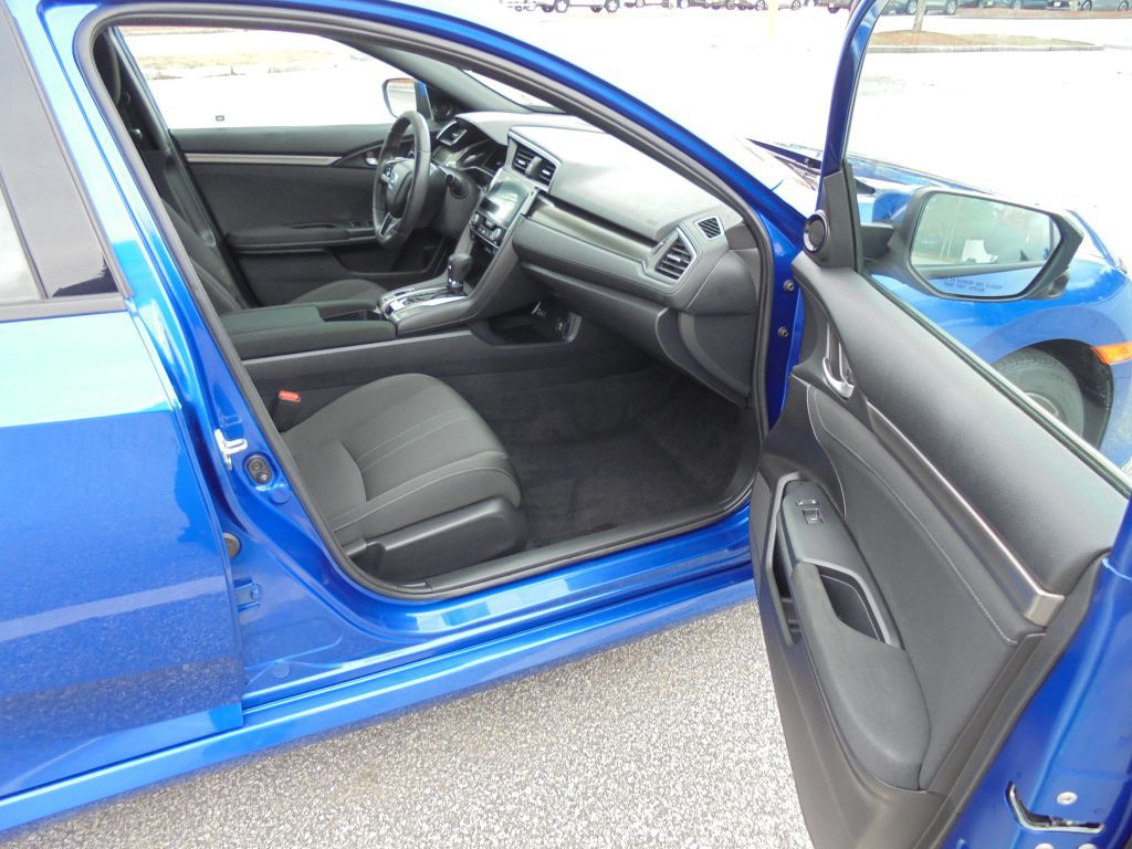 2018 Honda Civic Image 12
