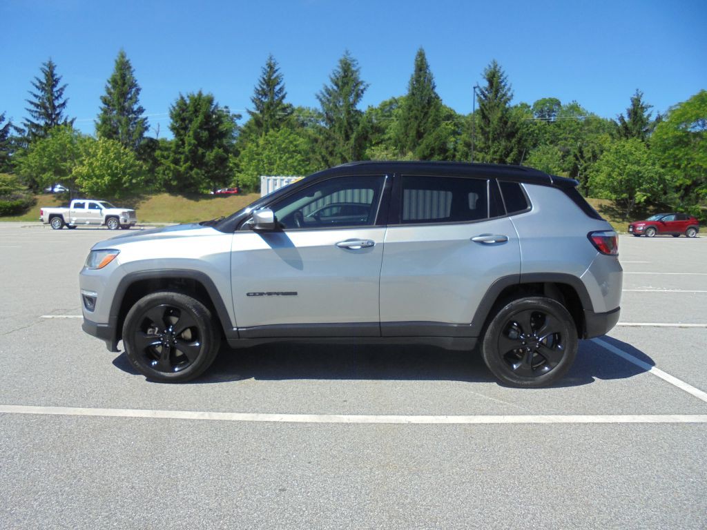 2019 Jeep Compass Image 2