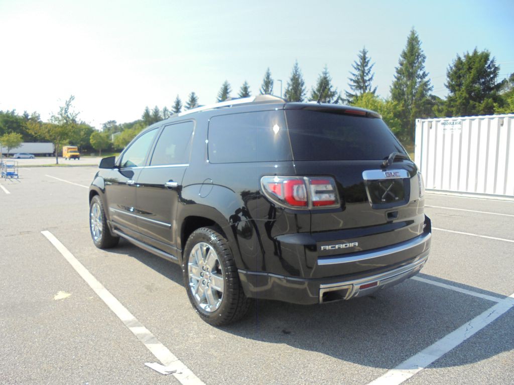 2016 GMC Acadia Image 3