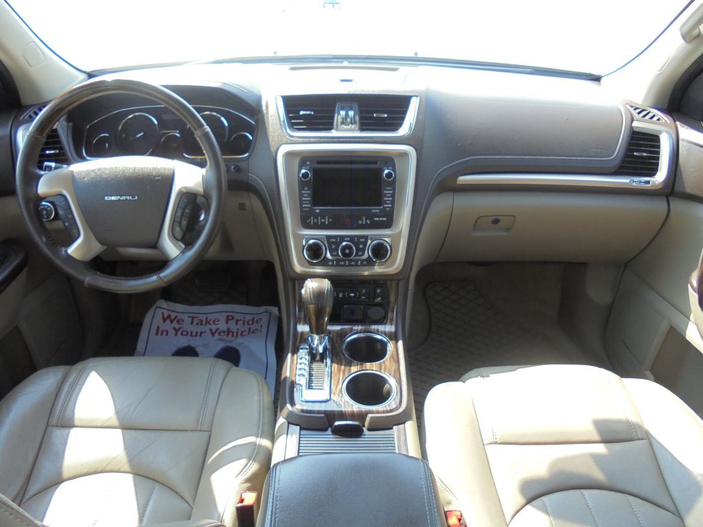 2016 GMC Acadia Image 11