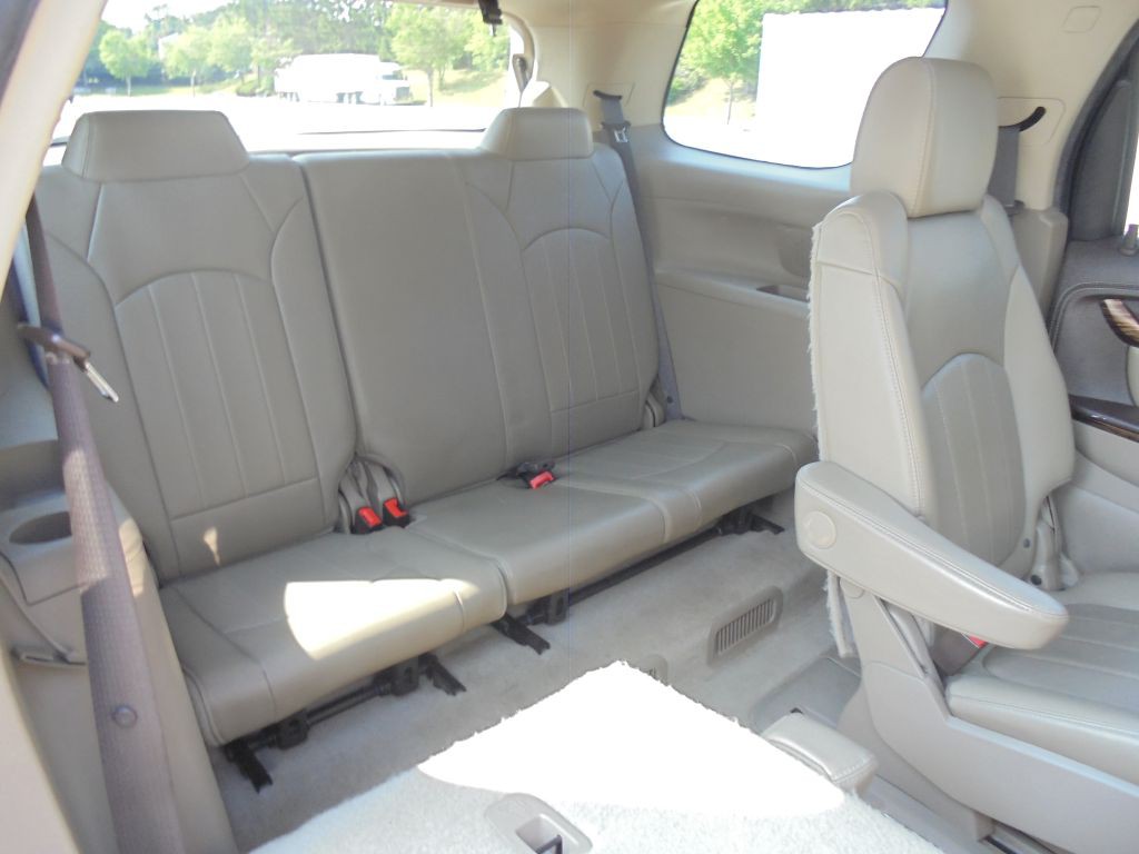 2016 GMC Acadia Image 14