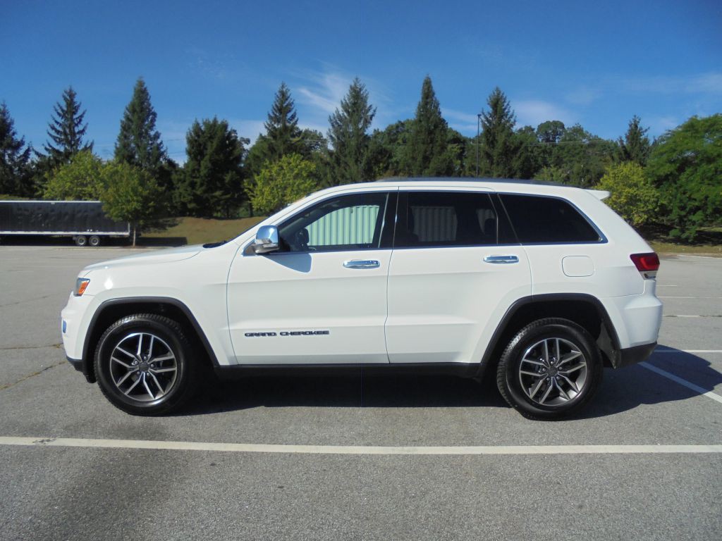 2020 Jeep Grand Cherokee Image 2