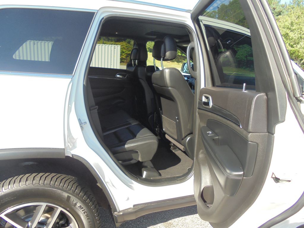 2020 Jeep Grand Cherokee Image 13