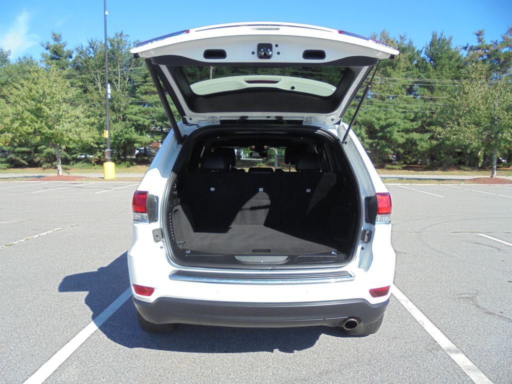 2020 Jeep Grand Cherokee Image 14
