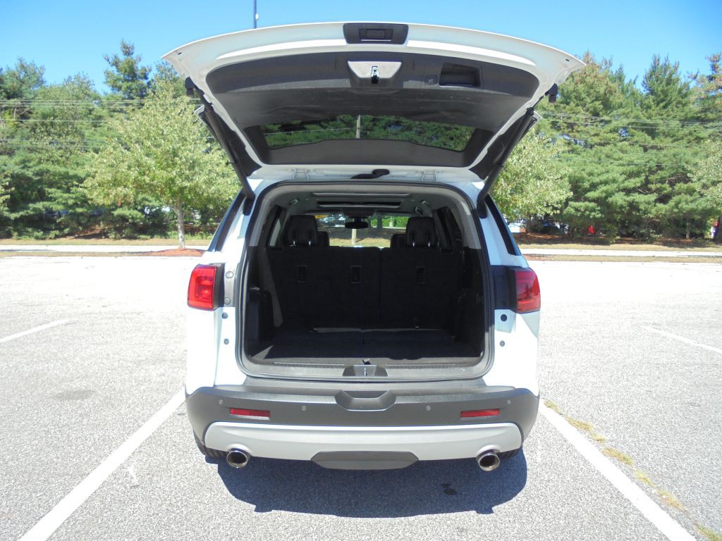 2017 GMC Acadia Image 17