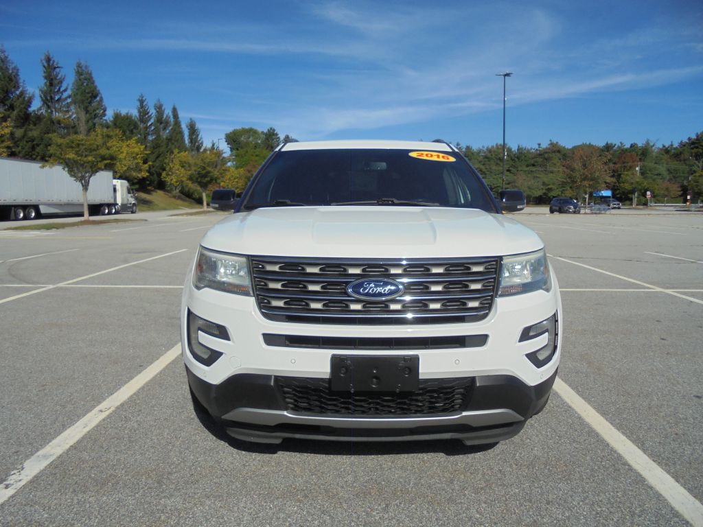 2016 Ford Explorer Image 8