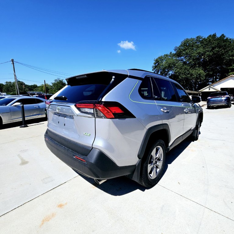 2024 Toyota Rav4 Image 3