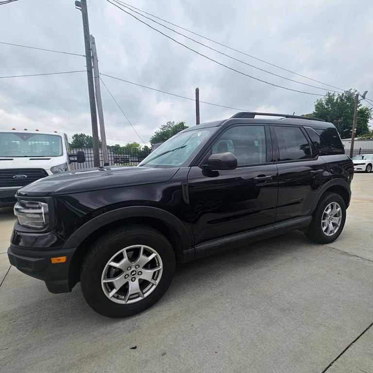 2021 Ford Bronco Image 3