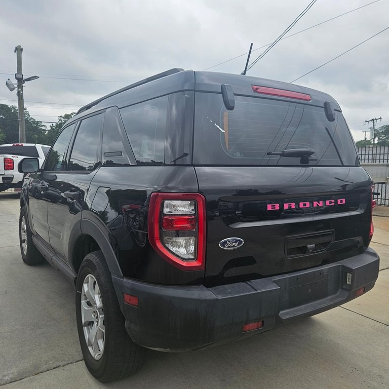 2021 Ford Bronco Image 4