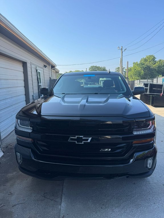 2017 Chevrolet Silverado 1500 Image 3