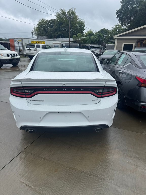 2021 Dodge Charger Image 2