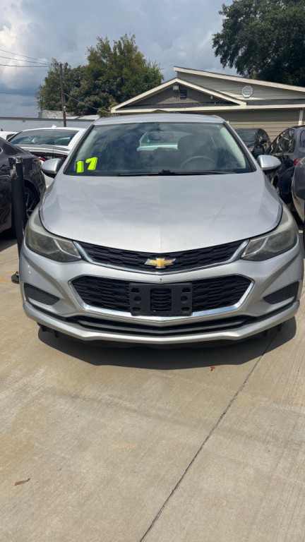 2017 Chevrolet Cruze Image 1