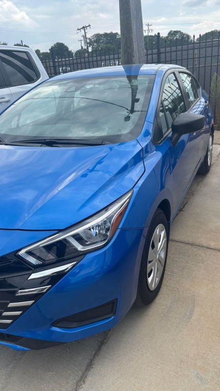 2024 Nissan Versa Image 2