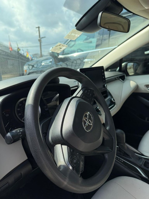 2021 Toyota Corolla Image 3