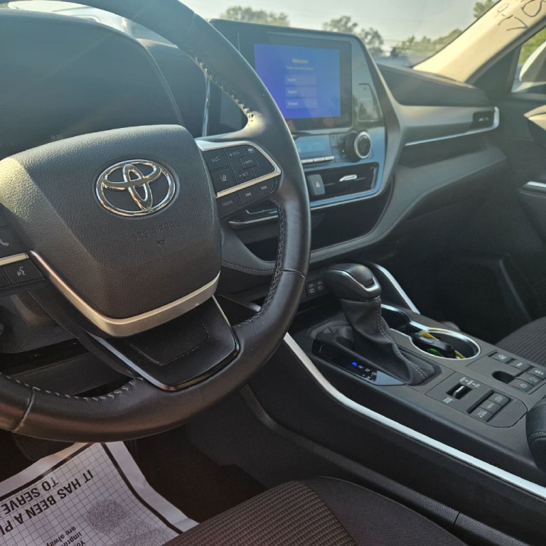 2024 Toyota Highlander Image 4