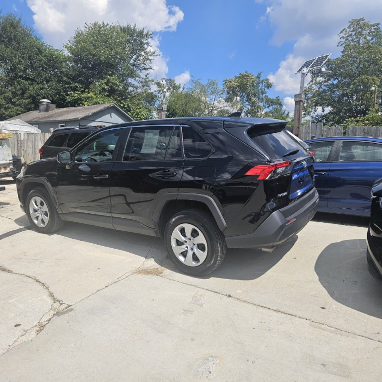 2024 Toyota Rav4 Image 2
