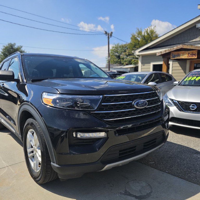 2023 Ford Explorer Image 1