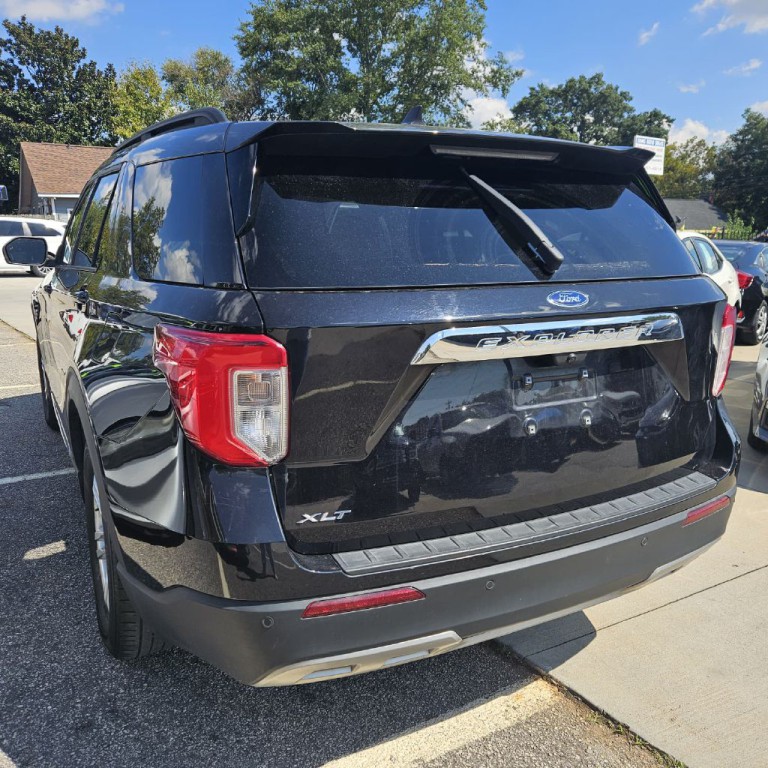 2023 Ford Explorer Image 6
