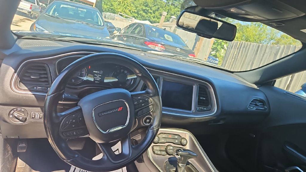 2020 Dodge Challenger Image 4